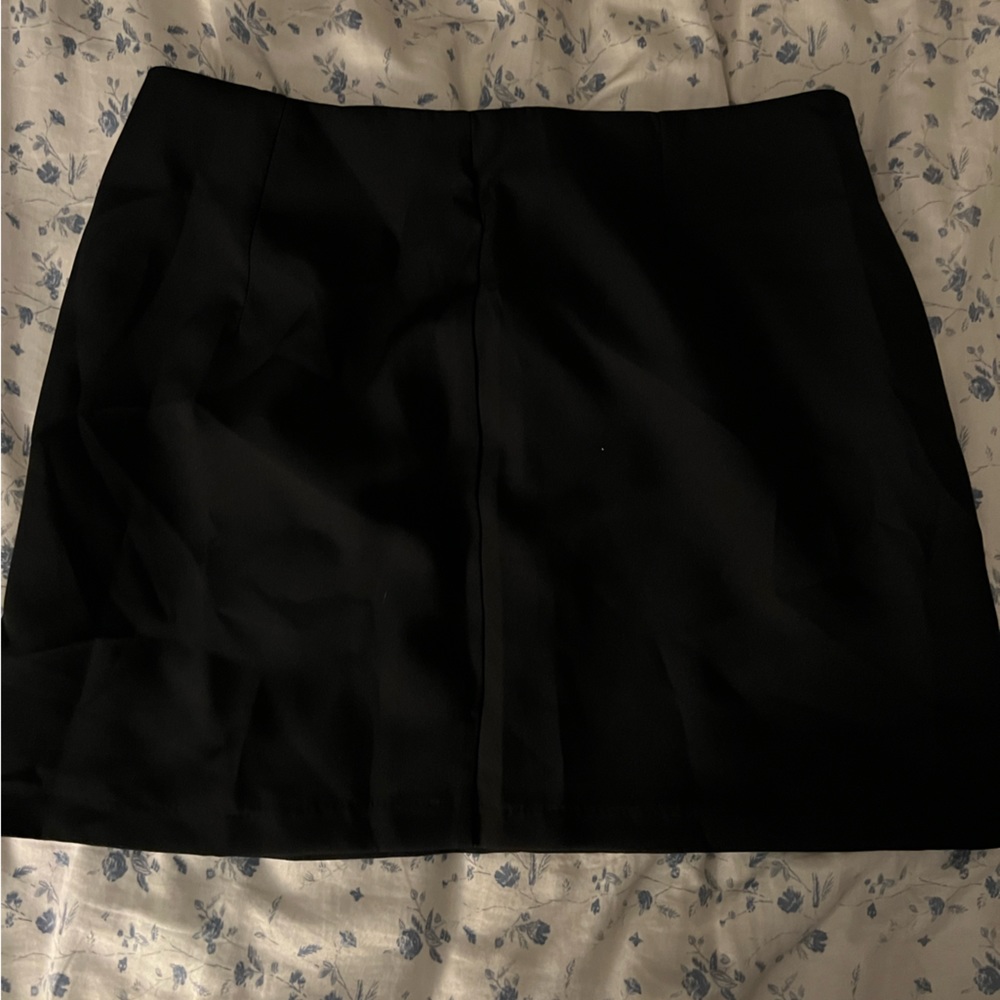 Forever 21 Black Mini Skirt